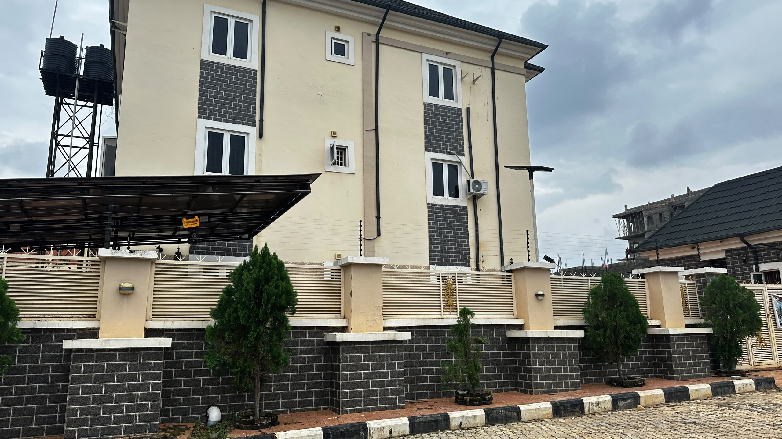 WM-3 Bedroom with Swimming Pool